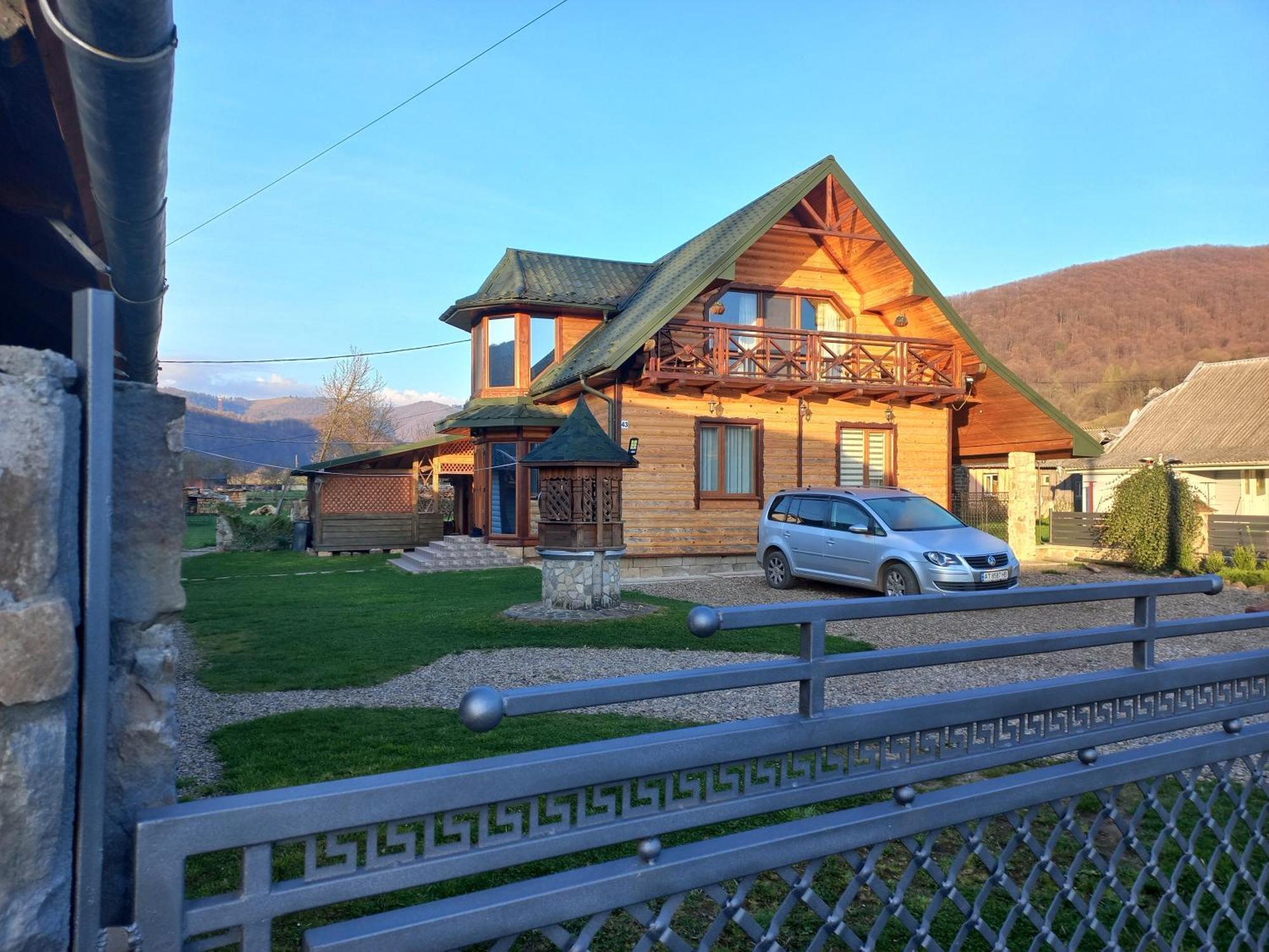 Садиба Федорчуків Гірська Хатина Scheschory Exterior foto
