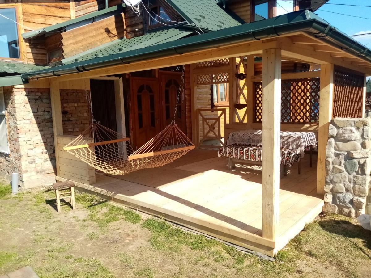 Садиба Федорчуків Гірська Хатина Scheschory Exterior foto